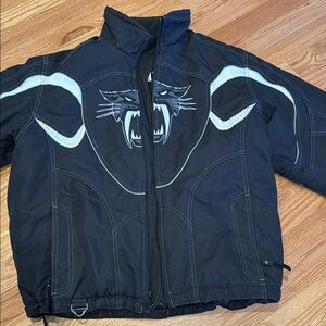 Black and White Ski Jacket with Dynamic Design